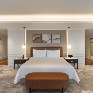 Kempinski The Boulevard Отель