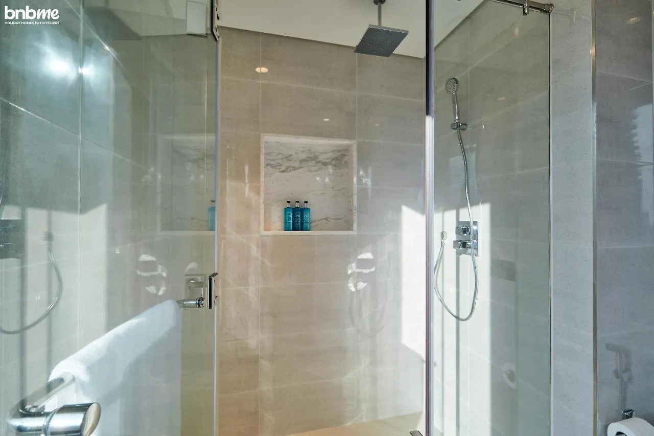 Bnbme - Opera Grand Apartment Dubai United Arab Emirates